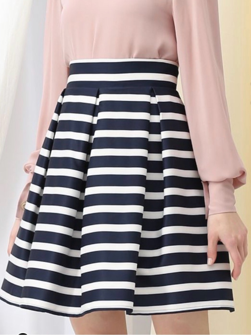 🍏🍎🍒Chicwish Navy and White Striped A-Line Skirt
